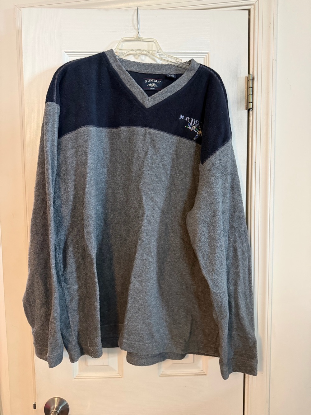 Men’s Two-Tone Gray and Navy V-Neck MR Ducks Fleece